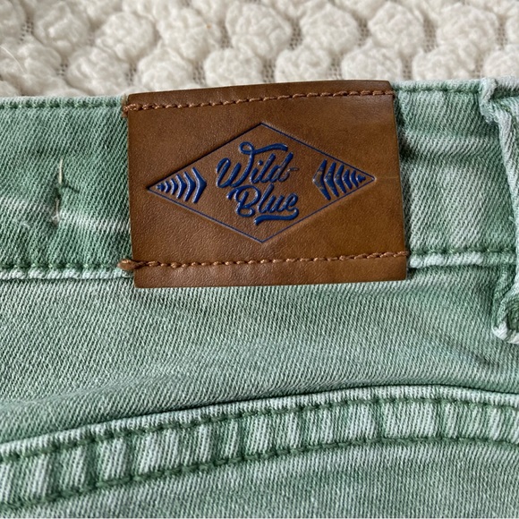 Wild Blue Sadie Robertson Collection Strait Cropped Jeans Size 9 - Picture 12 of 13